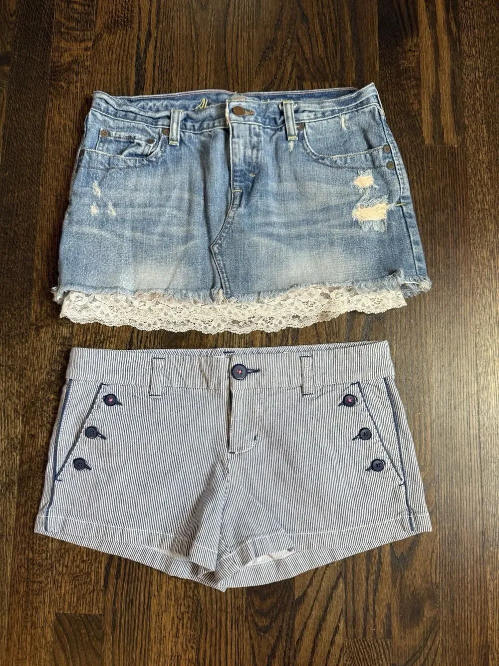 American Eagle Abercrombie And Fitch Y2K Mini Skirt Shorts Lot Of 2 Size 4